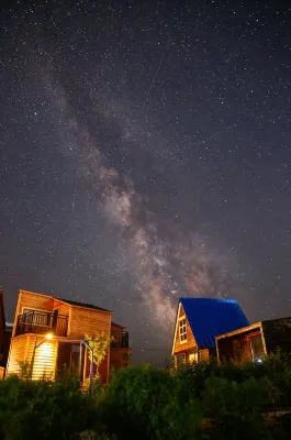 Erguna July Youth Hostel - Parvekkeita