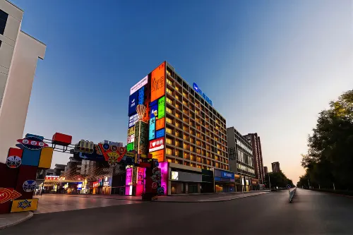 HanTing Hotel (Tieling Normal College) - parking