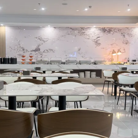 Jinghua Hotel