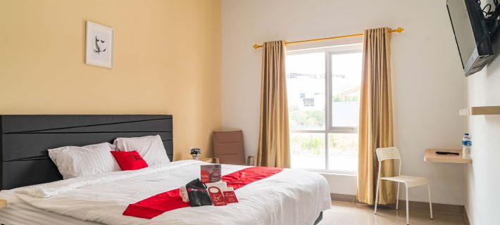 RedDoorz Plus Near Teras Kota 3 Hotel a Serpong