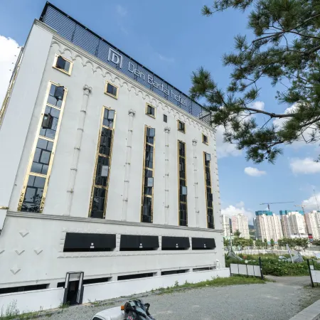Yangsan Pyeongsan Den Bastar Hotel