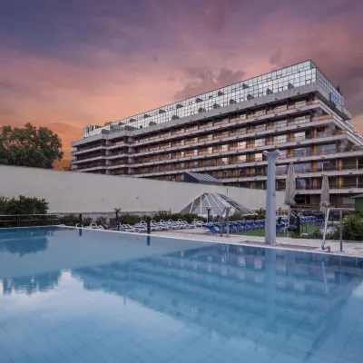 Ensana Thermal Margaret Island Hotels near 04. Újpest