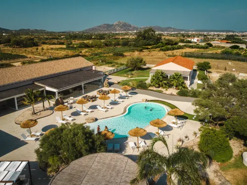 Su Entu Boutique Hotel - parking