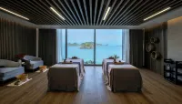 Vela Cat Ba Beach Resort, Flamingo Sea & Sand Residence - سبا