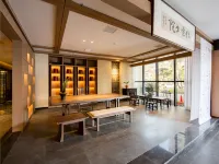 Fun House Diamond Hotel Hotels in Yuechi