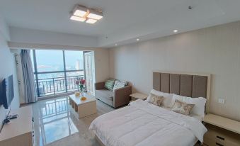 Ruili Holiday Inn Apartment (Fortune Plaza)