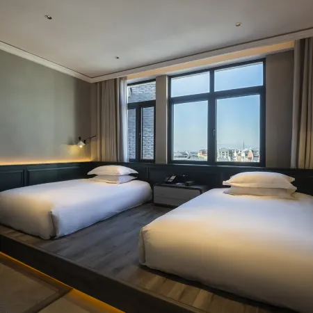 Wuyi Huakaishengdu Hot Spring Resort Hotel