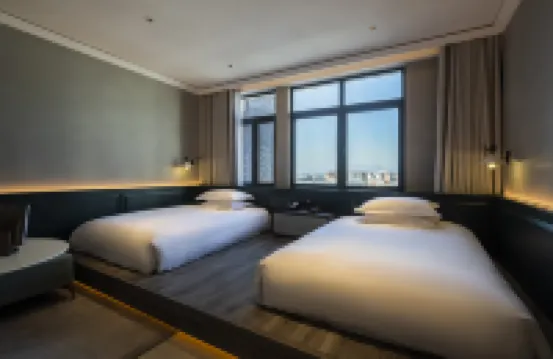 Wuyi Huakaishengdu Hot Spring Resort Hotel