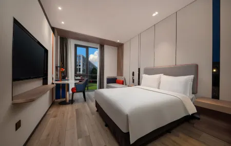 Holiday Inn Express Shanghai Pujiang