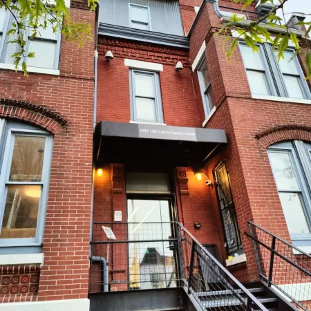 U Street Capsule Hostel