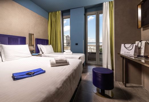 HD8 호텔 밀라노 썸네일