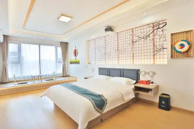 Xingxiang·Viewing Designer Homestay (Yanji Yanbian University Internet Red Wall Store) のホテル