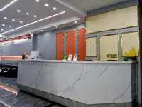 Arongqi Colorful Hotel Hôtels à : Bannière d'Arun