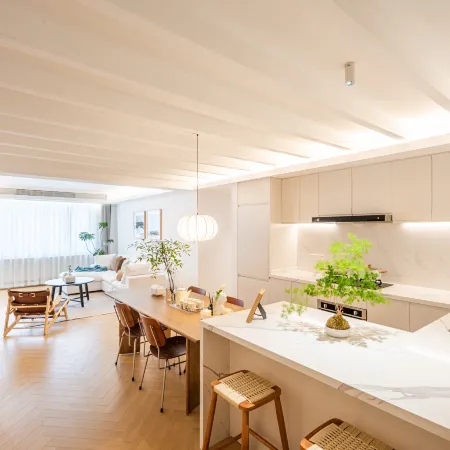 Guisu Homestay (Nanjing West Road) Отели рядом с достопримечательностью «Торговый центр Westgate»