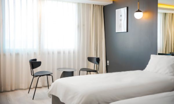 スタンダード ツインルーム パンパス ホテル チェジュの写真