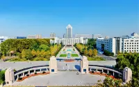 Shanghaorenjia Quality Selection Hotel (Shandong University Impression City)