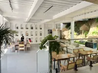 Lisu Homestay (Laojunshan Yunjing Cableway Second Branch)