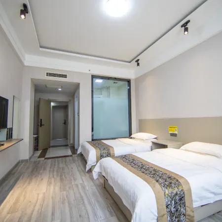 Sunshine Hotel (Yuncheng Wanda Plaza Central Hospital)