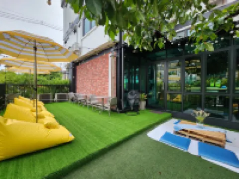 Wayha Hostel Don Mueang Airport Hotels near LAK SI