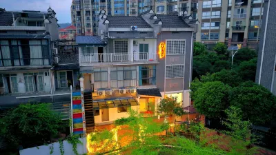 Liangqi Mountain Villa Inn
