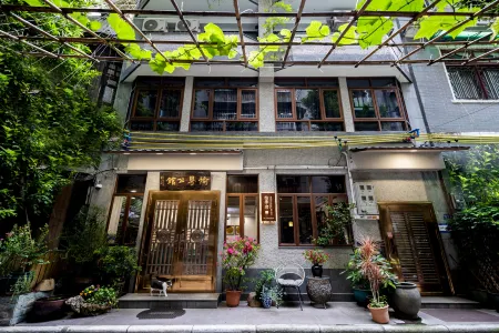 Yu Yue Mansion