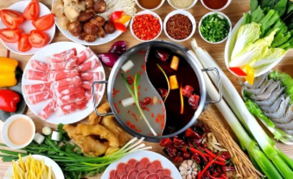 Chongqing|Yijia Youth Hostel (Jiefangbei Pedestrian Street Hongyadong Branch)