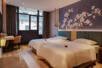 Shuijie Yaju Theme Hotel （Funing Shajishui Street E-commerce Culture Park) Hotels in Suining
