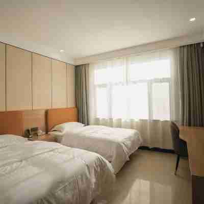 Erenhot City and Yue Smart Hotel Rooms