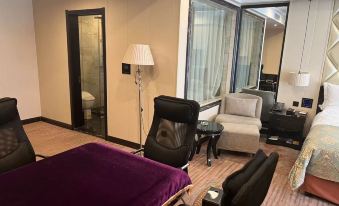 International Center Hotel