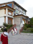 Villafound Shangri-La Womasto Resort Các khách sạn ở Shangri-La