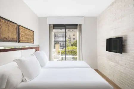 Hotel Balmes, a Member of Preferred Hotels & Resorts