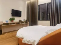 Zhongjiang Jiafu Hotel