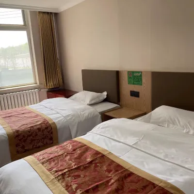 Huawei Hotel (Headquarters Base Yungang Road Branch) Hotels near Daotian Station
