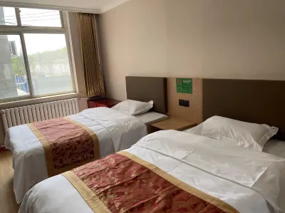 Huawei Hotel (Headquarters Base Yungang Road Branch) Hotels near Daotian Station