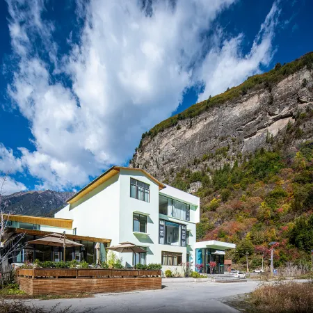 VALATOMS·Fanlatu Hotel (Bipenggou Scenic Area)