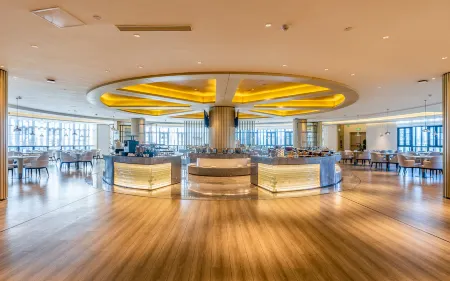 Risen Oriental Hotels&Resorts Отели рядом с достопримечательностью «Anhui Open University Chuzhou Branch»