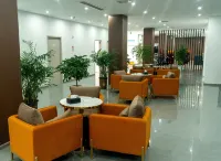 Covered Bridge Time Li Hotel Hotels in Tongjiang