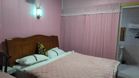 Zaozhuang Runsenyuan Hotel Отели рядом со станцией Zaozhuang East Railway Station