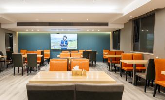 City Comfort Inn Hotel (Qingyuan City Government Shunying Times Square)