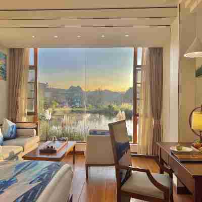 普者黑雅貝精舍湖景飯店 Rooms