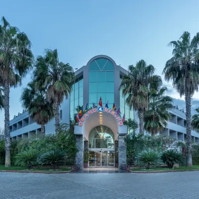 جراند فايكينج هوتل - شامل جميع الخدمات Hotels near مرسى كيمير