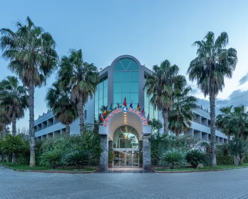 Grand Viking Hotel Hotels near Kiris