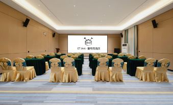 ETAnt Luxury E-sports Hotel (Nanning Railway Station Chaoyang Plaza)