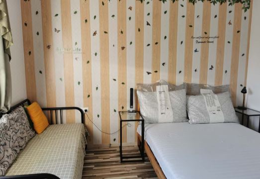 Duna Riverside 전경