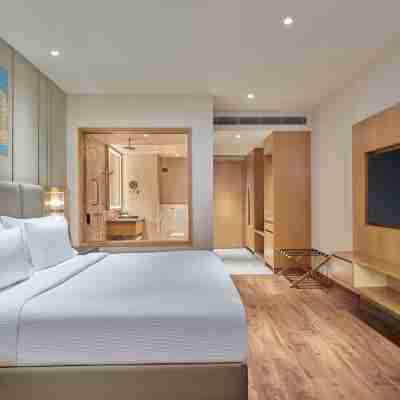 DoubleTree by Hilton Varanasi Rooms