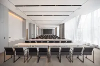 Atour Hotel (Yingbin Avenue, Pengshan North Railway Station, Meishan - Business