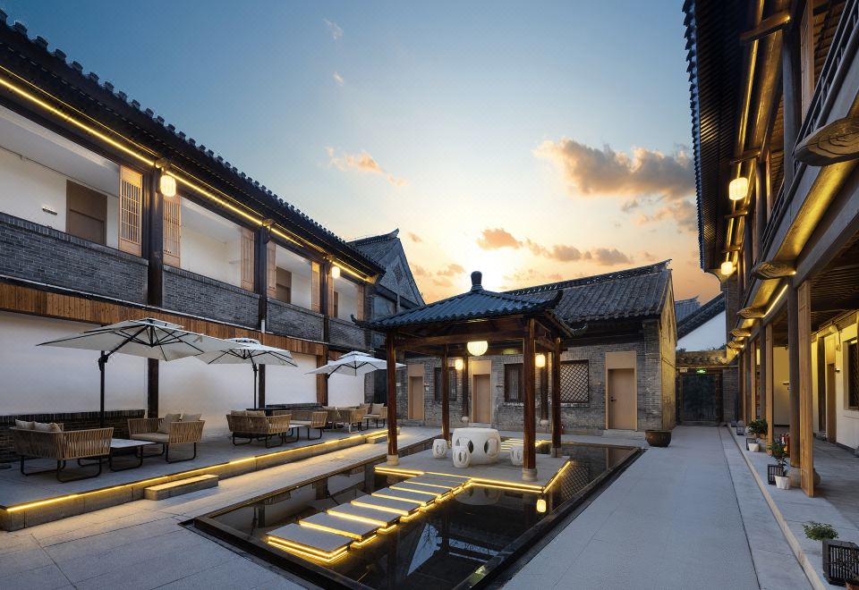 moshang hotel Hotel Overview