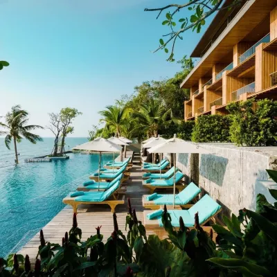 Cape Dara Resort Hoteles cerca de Playa Wong Amat