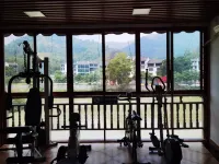 BamabainiaozhuangHotel