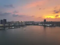 Guanhai Yunji Scenic Apartment (Zhanjiang Jinshawan Beach Wanda Plaza)